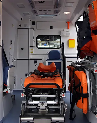 Ambulance médicale prête à intervenir